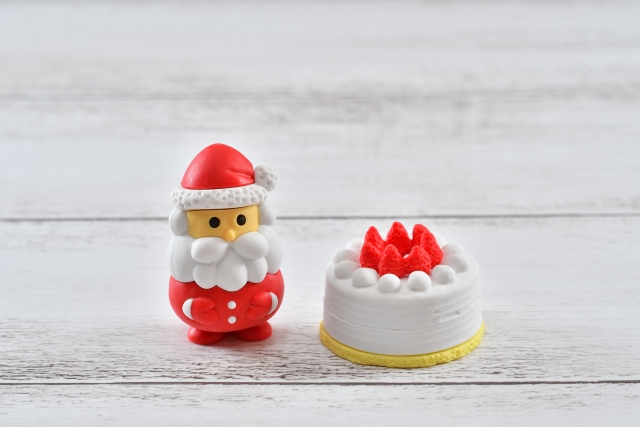 【ファミマ】ちいかわのクリスマスケーキ【2022】予約方法は？売り切れに注意！